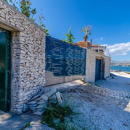 Apartman Neven *
