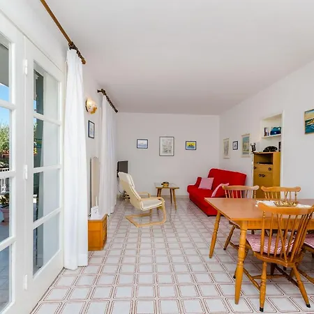 Apartment Neven *